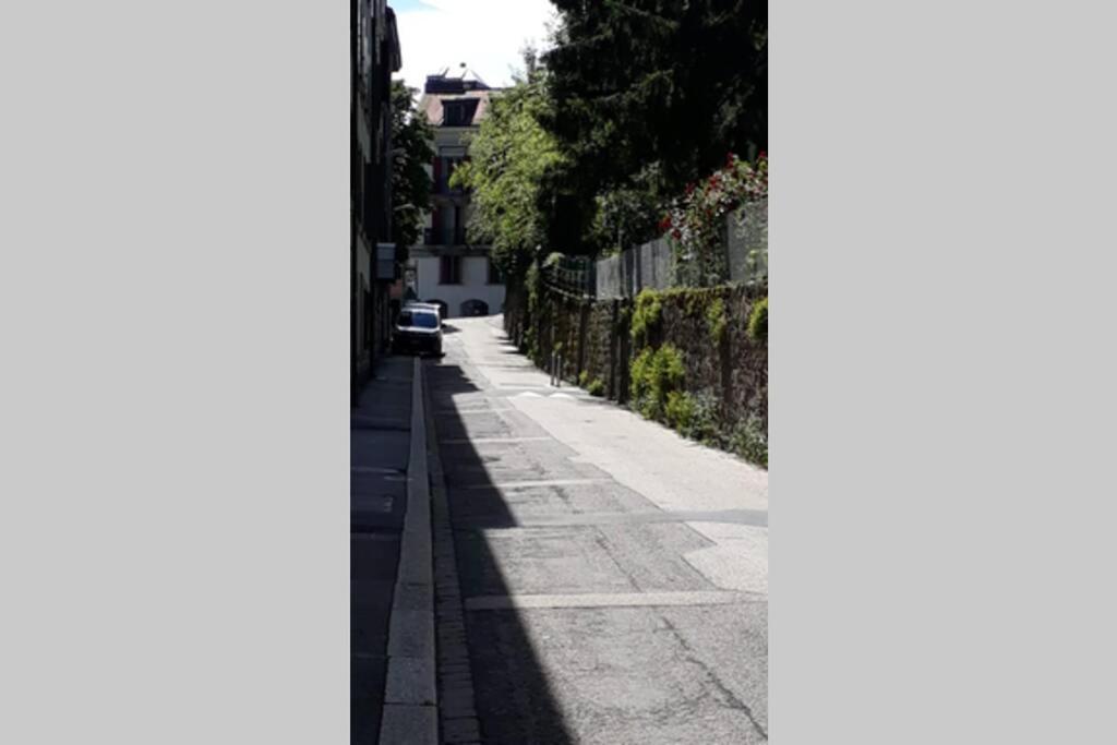 Parking Voiture & Appartement 2Pcs Lausanne Centre Eksteriør billede