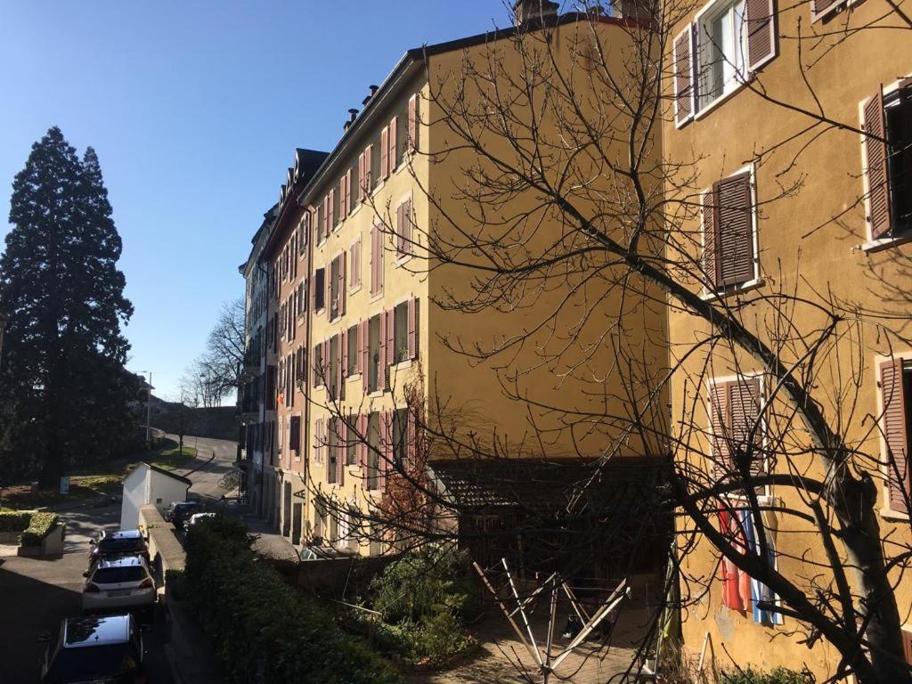 Parking Voiture & Appartement 2Pcs Lausanne Centre Eksteriør billede